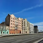 Spacious And Cozy By The Daugava River شقة