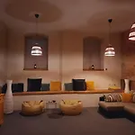 Spacious And Cozy By The Daugava River ريغا