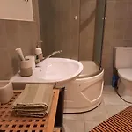 شقة Spacious And Cozy By The Daugava River ريغا