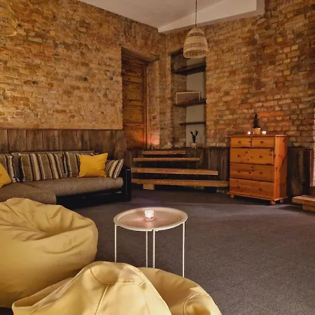 Spacious And Cozy By The Daugava River Appartamento