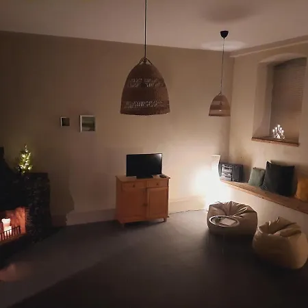 Spacious And Cozy By The Daugava River Apartamento *