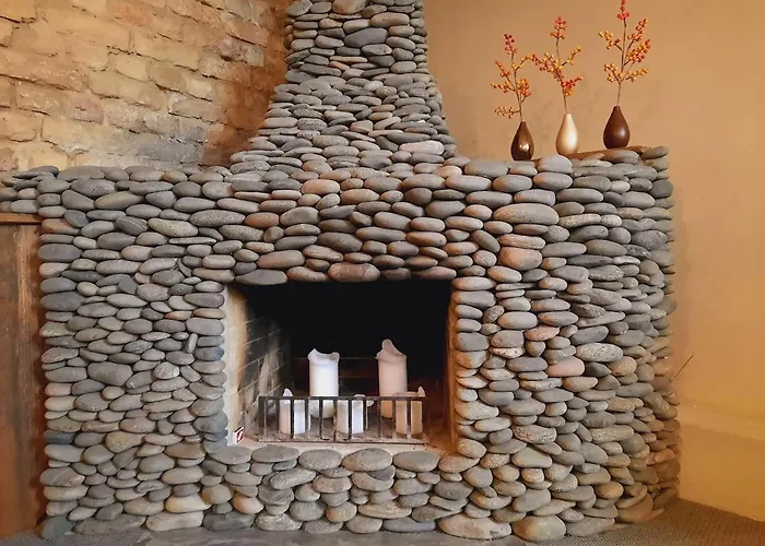 Spacious And Cozy By The Daugava River Lägenhet