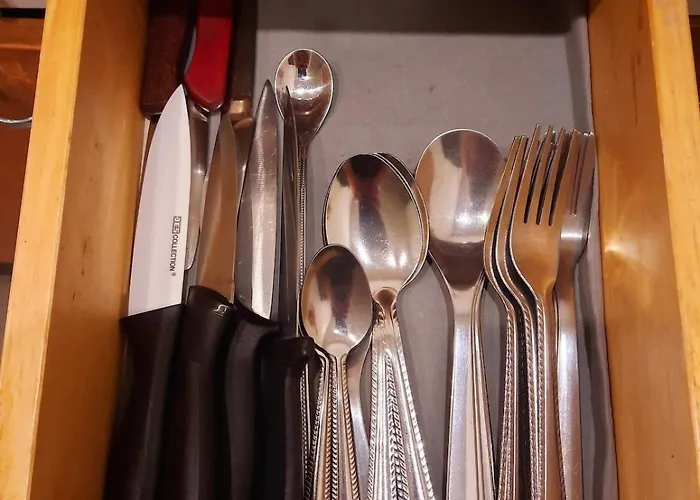 Spacious And Cozy By The Daugava River *