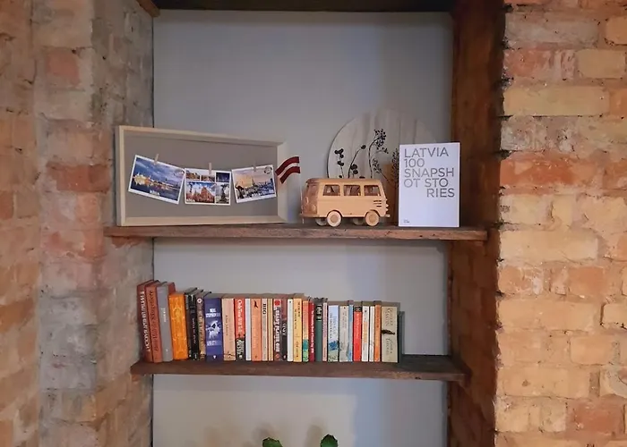 Апартаменты Spacious And Cozy By The Daugava River *