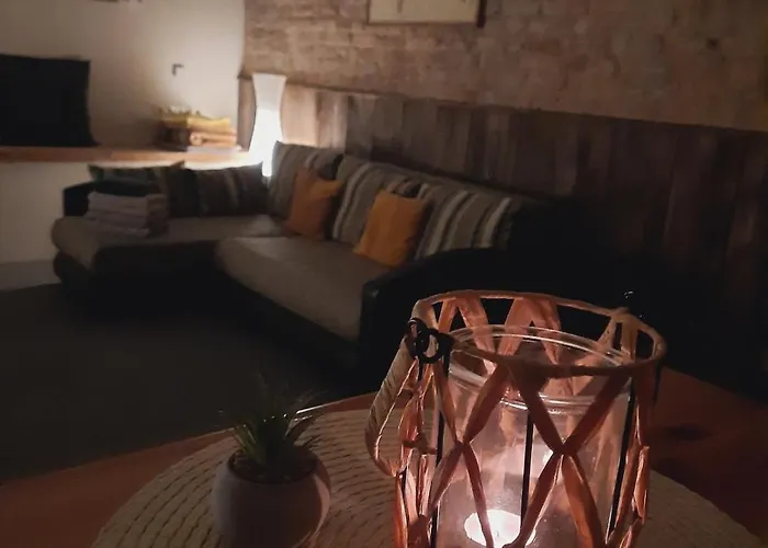 Апартаменты Spacious And Cozy By The Daugava River